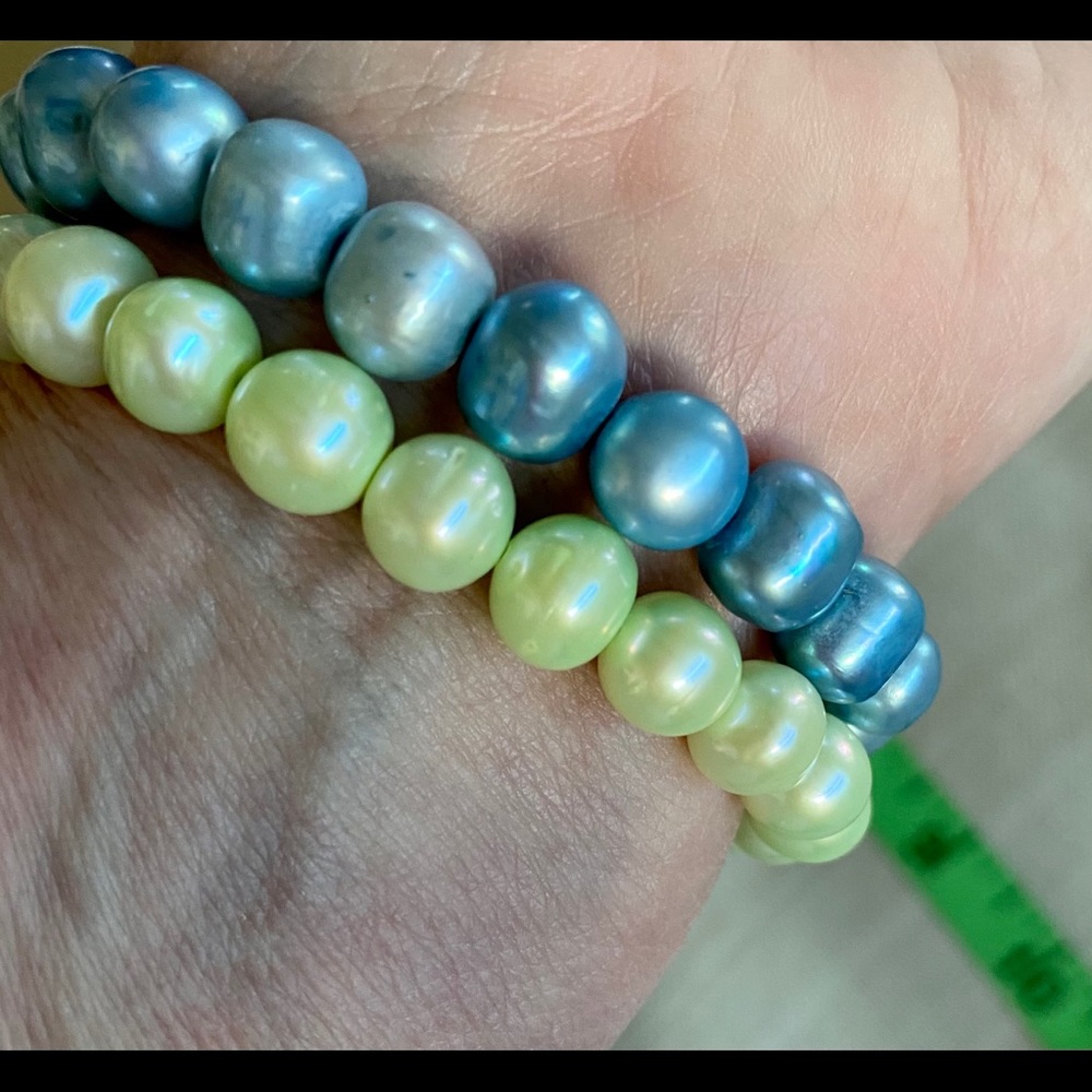SOLD Bracelets.  Stunning cultured pearls.SOLD - Picture 2 of 7
